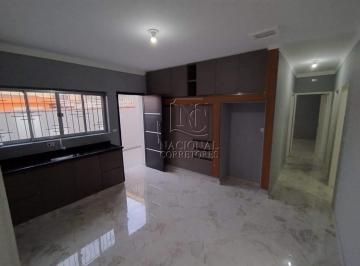 Casa · 232m² · 3 Quartos · 3 Vagas · Ótima casa assobradada reformada no Parque Oratório – Ampla, confortável e bem l