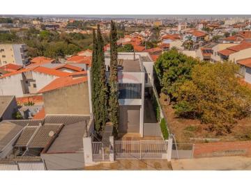 Casa · 352m² · 2 Quartos · 6 Vagas · Casa á venda com 02 quartos no Jardim São Judas Tadeu - Sorocaba SP