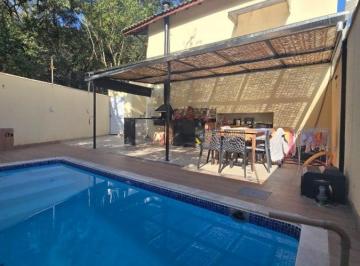 Casa de 3 quartos, Carapicuíba · Casa à venda no Condomínio