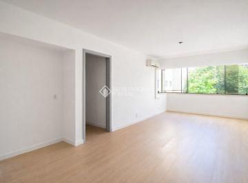 Apartamento · 82m² · 3 Quartos · Apartamento reformado no centro histórico