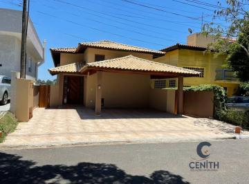 Casa · 260m² · Linda Casa em Condomínio Tranquilo – Conforto e Lazer! à venda, 300 m²
