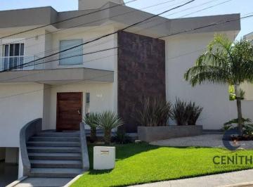 Casa · 600m² · 4 Quartos · 6 Vagas · Alto Padrão no Condomínio São Paulo II – 4 Suítes, Living Integrado