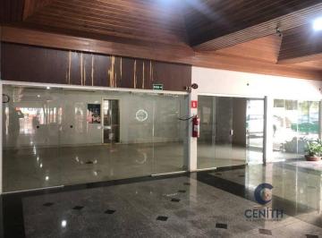 Comercial · 120m² · Oportunidade Imperdível: Salão Comercial de 120 m² no Pátio Viana