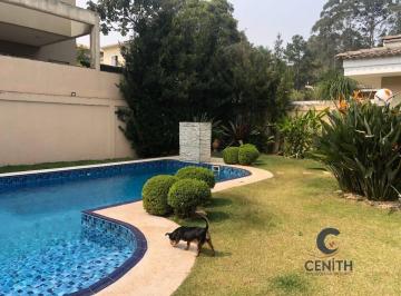 Casa · 700m² · 4 Quartos · 6 Vagas · Linda Casa em Condomínio Privilegiado – Alto Padrão e Sofisticação