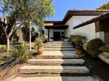 Casa · 3 Quartos · 4 Vagas · Lindíssima Casa no Miolo da Granja Viana – Ideal para Residência