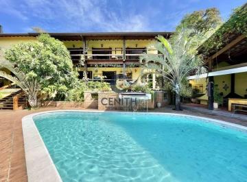 Casa · 1923m² · 7 Quartos · 5 Vagas · Linda Casa de Campo Rústica Contemporânea – 7 Dormitórios, 5 Suítes