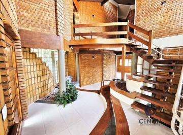 Casa · 360m² · 4 Quartos · 4 Vagas · Linda Casa Rústica Contemporânea – Integração, Privacidade e Conforto!
