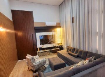 Casa · 236m² · 4 Quartos · 5 Vagas · Casa à venda com 4 suítes no Swiss Park em Campinas/SP