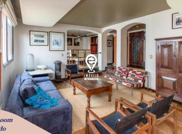 Apartamento · 210m² · 3 Quartos · 4 Vagas · Excelente Apartamento à venda em Moema 210m², 3 dormitórios, 4 vagas.