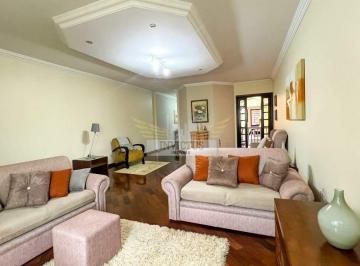 Casa · 217m² · 4 Quartos · 4 Vagas · Sobrado com 4 Quartos para Comprar, 200m² - Vila Alzira, Santo André/SP.