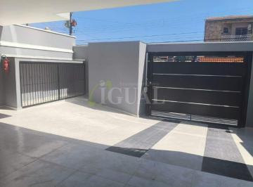 Apartamento · 50m² · 2 Quartos · 1 Vaga · Apartamento sem condomínio com elevador a venda na Vila Curuçá em Santo André/SP