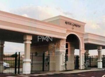 Terreno · 332m² · Terreno à venda Residencial Royal Garden, com 332.64 m² em Paulínia.