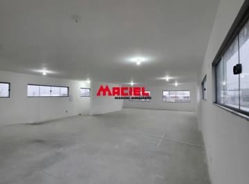 Comercial · 160m² · 5 Vagas · Salão Superior no Floresta - Estrutura Perfeita para Diversos Negócios