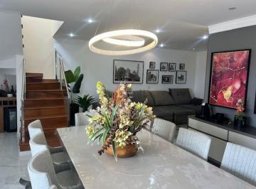 Apartamento · 398m² · 4 Quartos · 6 Vagas · Cobertura a Venda  com 4 quartos 3 Suítes  6vagas de garagem