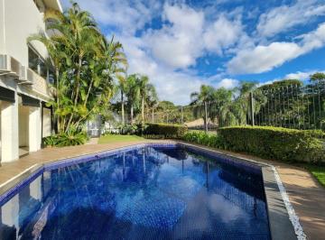 Casa · 630m² · 3 Quartos · 4 Vagas · Jardim Guedala Elegante Residência Clássica no Morumbi