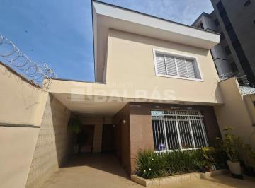 Casa · 220m² · 4 Quartos · 4 Vagas · SOBRADO PARQUE SÃO JORGE - 220 m²