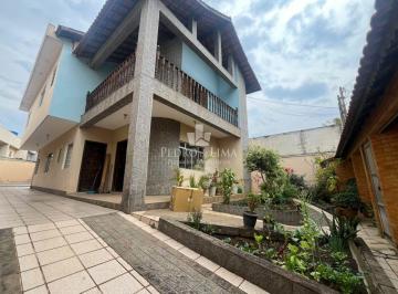 Casa · 340m² · 4 Quartos · 8 Vagas · Sobrado 4 suítes, 8 vagas na Vila Carrão.