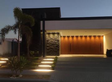 Casa · 183m² · 3 Quartos · 2 Vagas · Casa Alto Padrão à venda no Condomínio Residencial Araras | Foz do Iguaçu - PR