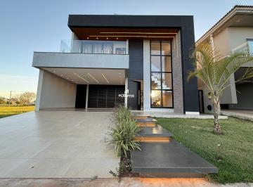 Casa · 253m² · 4 Quartos · 2 Vagas · Casa alto padrão à venda no Condomínio Terras Alphaville em Dourados MS