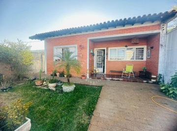0b9db8fe02e89345a142111d0f0442d086687483 · Casa com 2 dormitórios à venda, 100 m² - Parque Taquaral - Campinas/SP