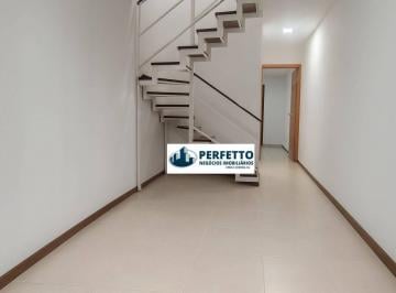 2f62a3fc9b420f7e9feaec922babbbfadf0477d5 · Vende - Petrópolis- Bairro São Sebastião - Apartamento Duplex, tipo casa de 2 quartos com vaga de ga