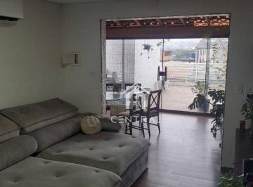 ae091214847568a67bac490dc15f7b552ccc8529 · Sobrado com 3 casas independentes