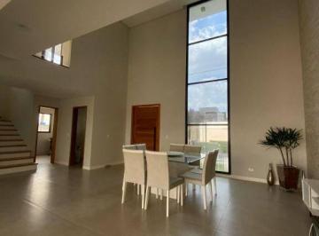 bc0ca58840955420722b6fd2359d2d02156a20d1 · Sobrado em Condominio Ruda