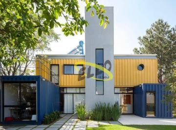 9c8608ff45738fb17e1ebc008fa11fa4151a162d · Casa com 2 dormitórios à venda, 178 m² por R$ 1.190.000,00 - Granja Viana - Carapicuíba/SP