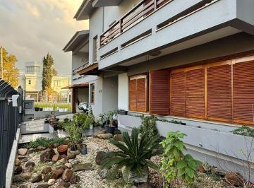 Casa · 279m² · 3 Quartos · 2 Vagas · Casa em Ipanema
