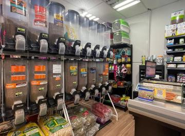 Comercial , Itapema · Pet Shop Completo em Funcionamento + Estoque – Ponto Estratégico Rede Supermercado Koch