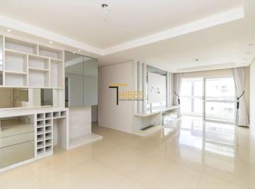 Apartamento de 3 quartos, Curitiba · Apart. Água Verde, ensolarado, and alto, mobiliado, 3 dorm. 120 m² priv. 2 vagas