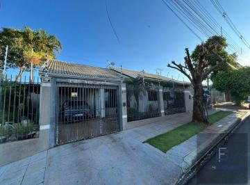 Casa · 255m² · 3 Quartos · 4 Vagas · VENDA | Casa, com 3 dormitórios em Jardim Brasil, Maringá