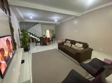 Casa · 233m² · 4 Quartos · 2 Vagas · Sobrado no Parque São Domingos