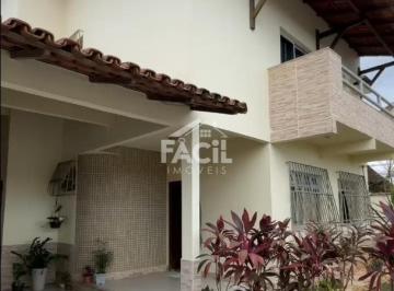 Casa · 250m² · 4 Quartos · 3 Vagas · Casa Duplex com Piscina, local privilegiado, em Ponta da Fruta – Vila Velha/ES