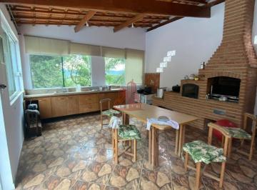 Casa · 100m² · 2 Quartos · 3 Vagas · Casa com Terreno Amplo e Lazer Completo à Venda no Refúgio dos Anjos