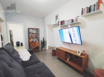 apartamento-sala · Apartamento 2 dormitórios térreo na João Alfredo – Cidade Baixa, Porto Alegre