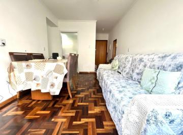 Apartamento · 75m² · 3 Quartos · Apartamento de 3 dormitórios, Bairro Medianeira, Porto Alegre/RS