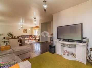 515645_i9kin2B16McNy86bA3_51564568d56072c8841.jpg · Casa ampla com 3 dormitórios, suíte, piscina e espaço de lazer , em Porto Alegre