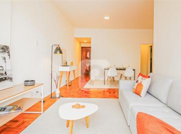 Apartamento · 96m² · 3 Quartos · Apartamento com 3 quartos , reformado em Copacabana. Posto 4