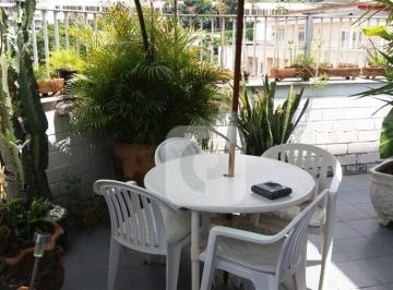 Apartamento · 245m² · 4 Quartos · 2 Vagas · Maravilhosa cobertura em rua bonita e tranquila!