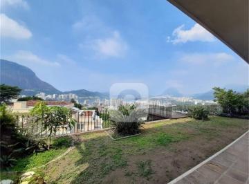 Casa · 1028m² · 5 Quartos · 5 Vagas · Viva em um dos bairros mais charmosos do Rio de Janeiro