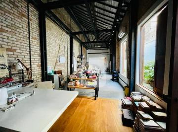 Casa · 221m² · 3 Quartos · 2 Vagas · Casa principal com edícula anexa, 221m² - Botafogo