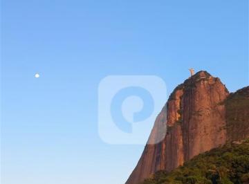 Apartamento · 391m² · 5 Quartos · 1 Vaga · Cobertura na Rua Maria Eugênia - Humaitá