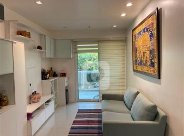 Apartamento · 60m² · 2 Quartos · 1 Vaga · Apartamento com vista para Lagoa e Cristo, 60 m², 2 quartos, vaga.