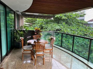 Apartamento · 209m² · 3 Quartos · 3 Vagas · Apartamento com 209 m² - varanda-Original de 4 quartos - Leblon