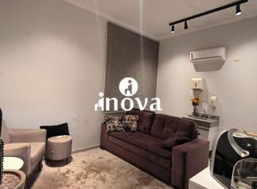 Casa · 204m² · 3 Quartos · 2 Vagas · Casa a venda, residencial e comercial no bairro Abadia