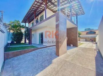 Casa · 360m² · 7 Quartos · 6 Vagas · Casa à venda no Bairro Planalto! 