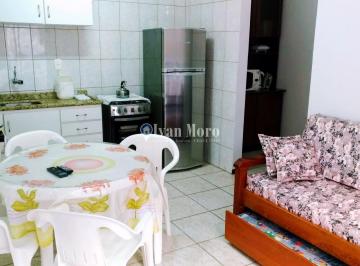 Apartamento · 40m² · 2 Quartos · 1 Vaga · Apartamento em Daniela - temporada - Florianópolis - SC
