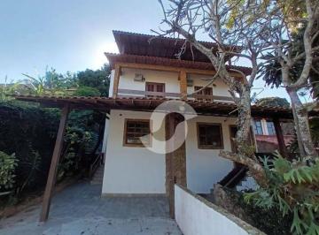 Casa · 229m² · 3 Quartos · 2 Vagas · Casa em Maravista, Niterói/RJ de 229m² 3 quartos à venda por R$ 390.000,00
