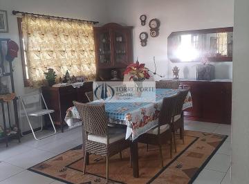 Casa · 210m² · 3 Quartos · 10 Vagas · Casa em Portal São Marcelo, Bragança Paulista/SP de 210m² 3 quartos à venda por R$ 980.000,00